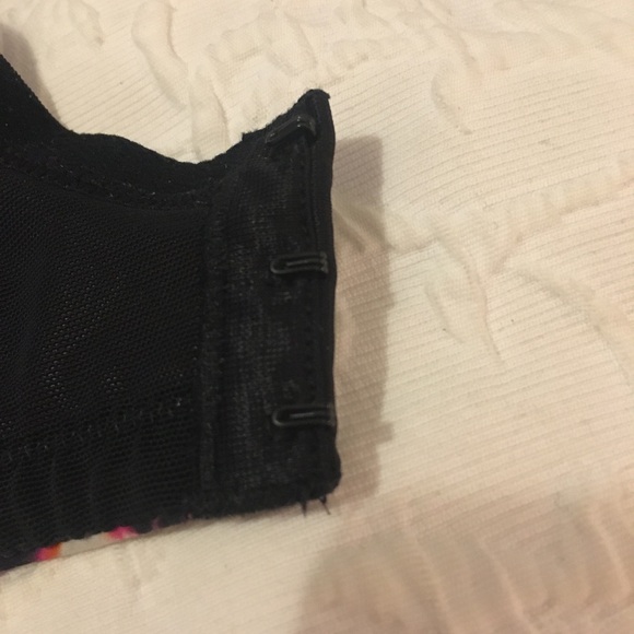 34DD Panache Sports Bra - Picture 5 of 6